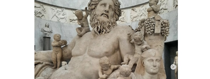 古代彫刻　ナイル河の寓意像